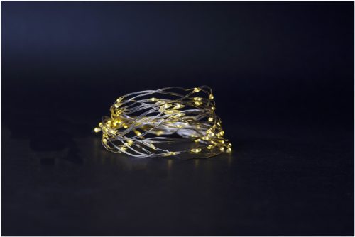 Entac Karácsonyi Beltéri Mini Drótfüzér 20 LED Időzítővel meleg fehér 1,1m (2x2032 tart.)