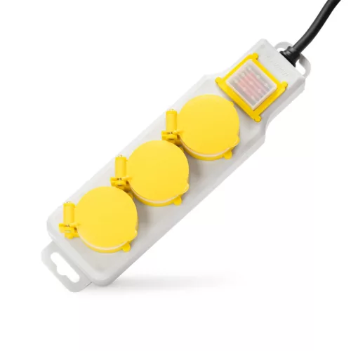 Entac O1 Elosztó 3 Foglalat Kapcsolóval IP44 1,5m 3G1.5