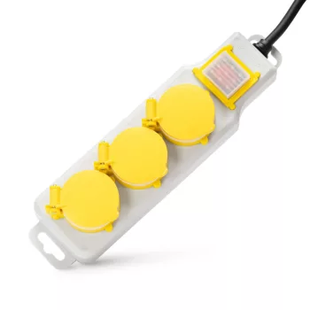 Entac O1 Elosztó 3 Foglalat Kapcsolóval IP44 5m 3G1.5