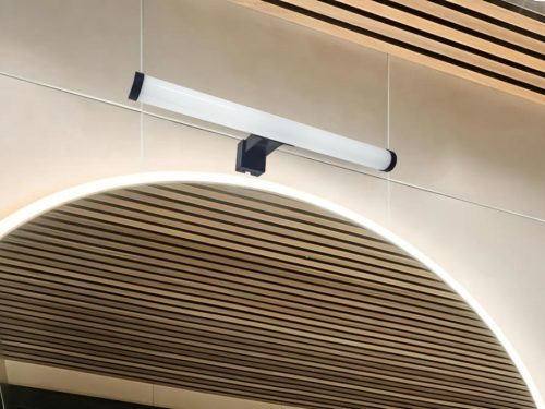 NEDES LED fürdőszobai lámpa 8W / IP44 / 300 / 4000K - LNL7720/BK