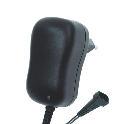 SOMOGYI Home MW MB10N hálózati adapter, 3 - 12 V, 2000 - 1000 mA áramfelvétel, LED visszajelző, polaritás állítás, 6 db csatlakozó, EuP